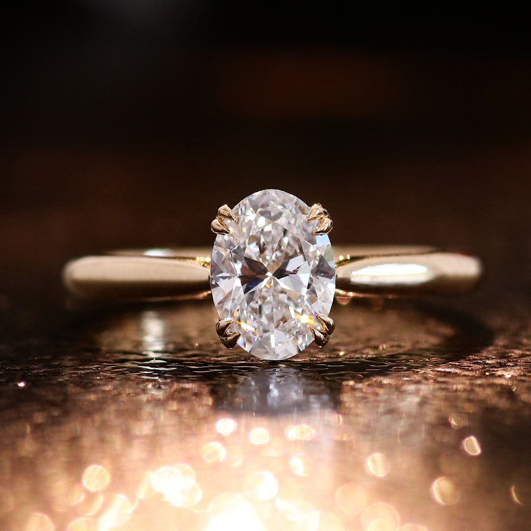 Oval Solitaire Diamond Ring | 14/18K Solid Gold Collage